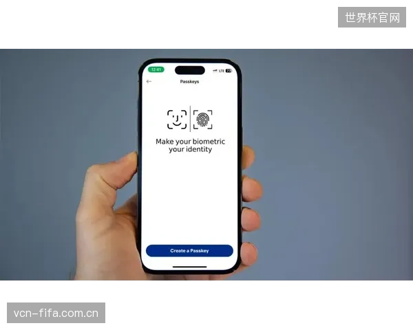 内置于手机操作系统层级的加密钱包（如苹果Passkey集成）将在未来普及，用户购买体育数字资产将如使用交通卡般便捷
